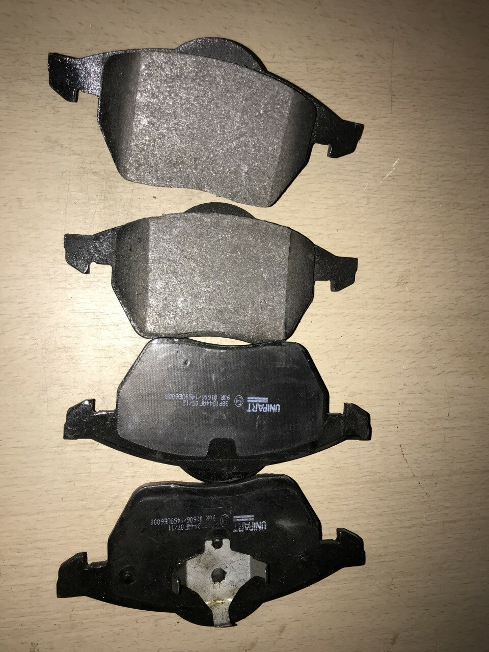 Front Brake Pads Ford Galaxy Seat Alhambra VW Sharan Unipart GBP1344AF
