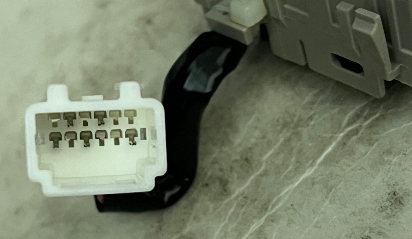 Genuine Nissan 25450-3TA0B Sunroof Switch Button Push / Tilt