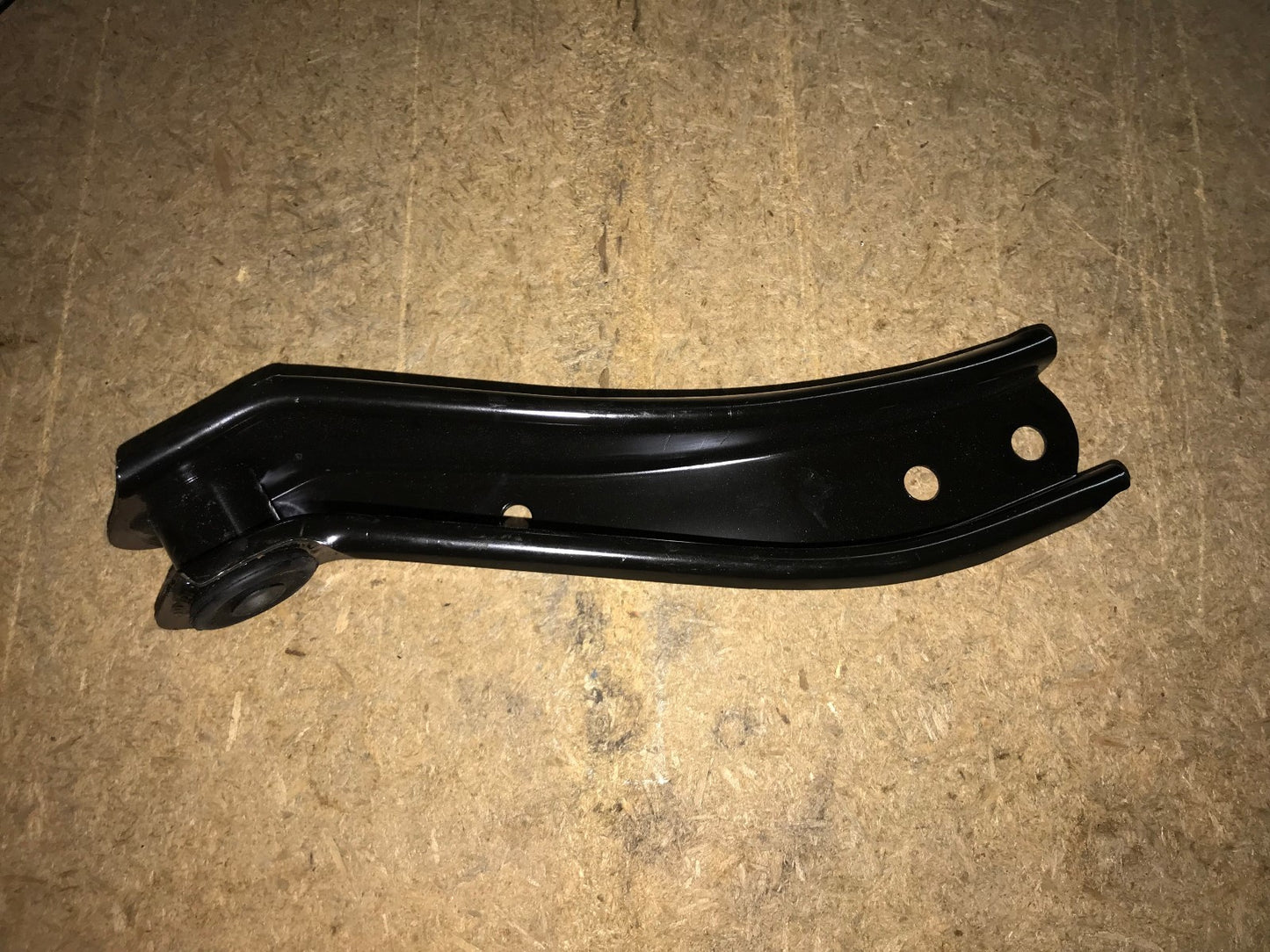 Front Off Side Right Hand Suspension Arm Vauxhall Nova 1982-1993 FAI SS496