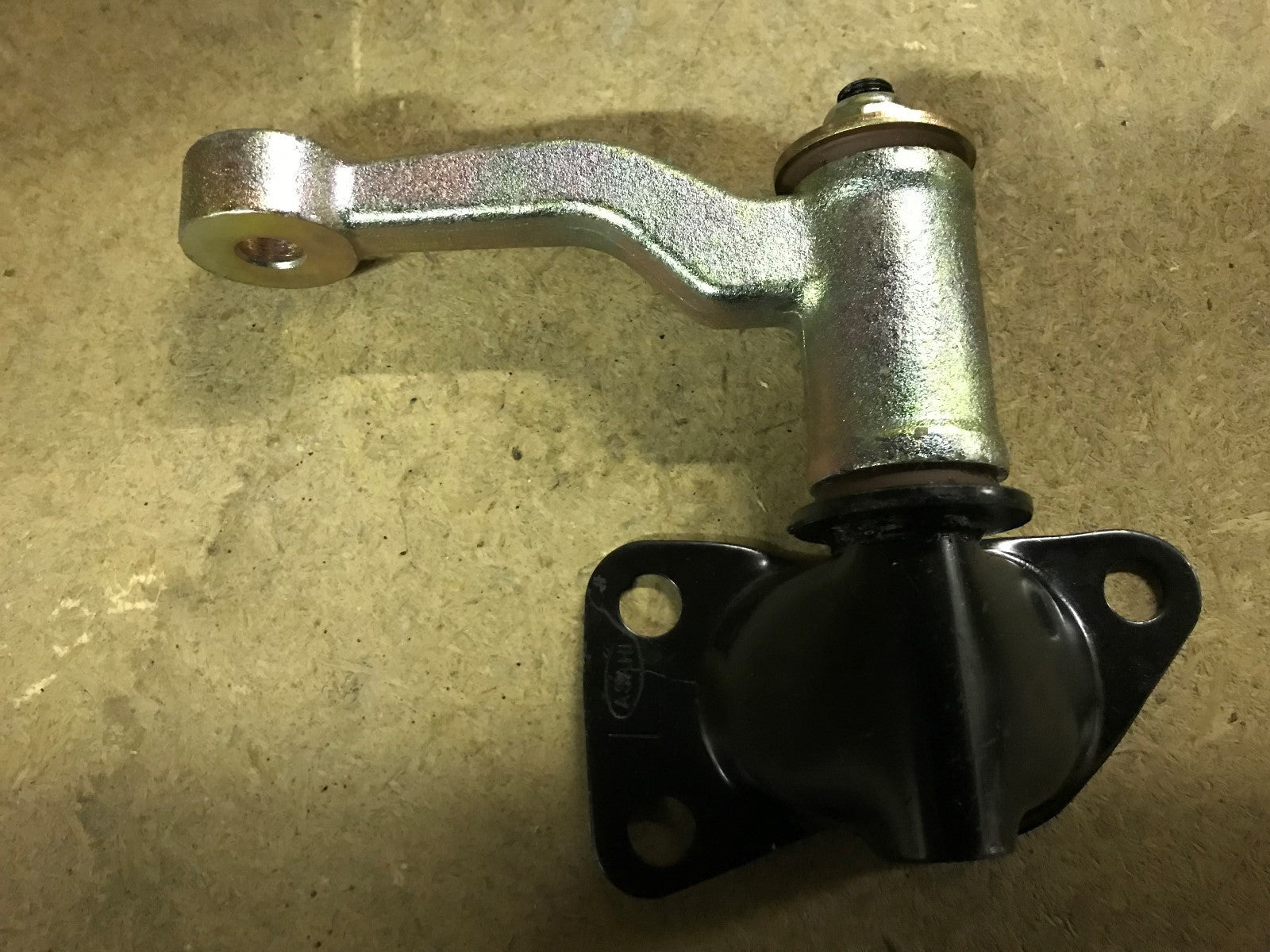 Idler Arm Nissan NP300 Pickup 2008-2017 2.5dci 2.5dci 4x4 Asika 59-01-118