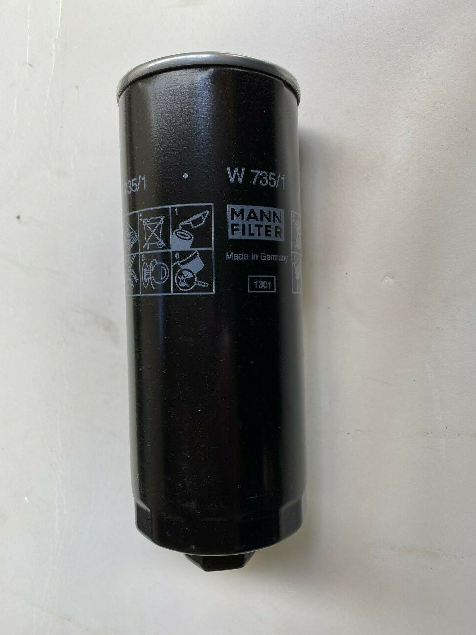 MANN W735/1 Oil Filter fits Audi