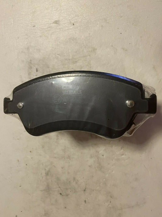 Solid Auto T104117 Front Brake Pad Set