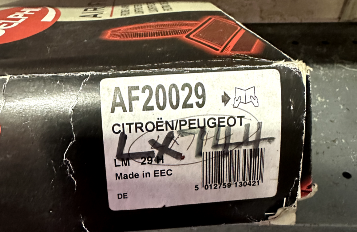 Delphi AF20029 Air Filter fits Citroen Peugeot