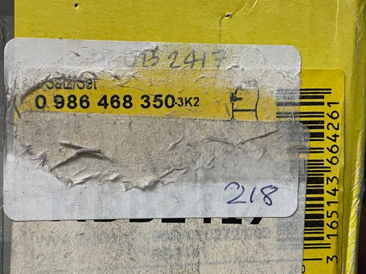 Bosch 0986468350 Brake Pad Set fits Mercedes