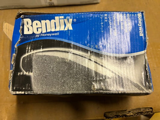 Bendix 571272X Front Brake Pad Set fits Mercedes T1