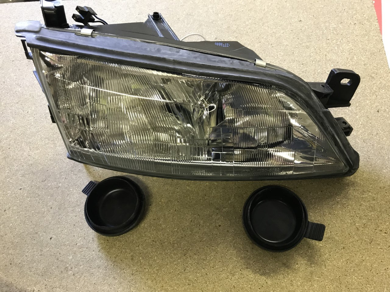 Headlight Lamp with Electric Motor Off Side Right Hand Vectra B 205029082B