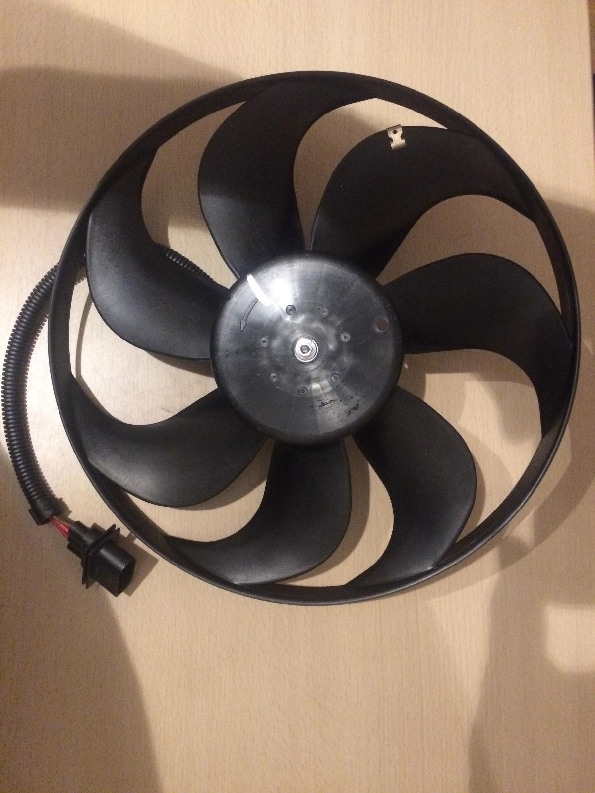 Radiator Cooling Fan for Audi A3 VW Golf Polo Skoda Octavia Fabia 8EW009144-581