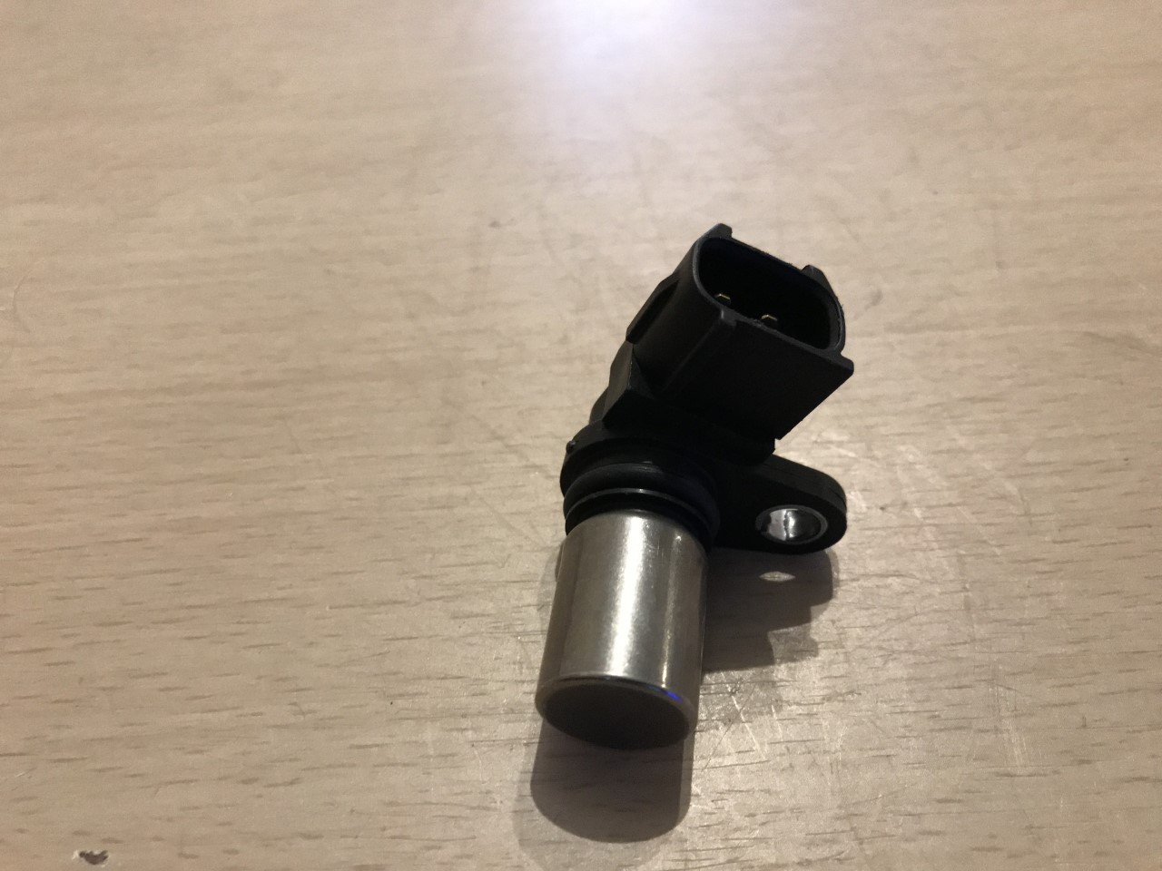 Camshaft Sensor Lexus IS220d Toyota Auris Avensis Corolla Verso iQ RAV4 ADT37241