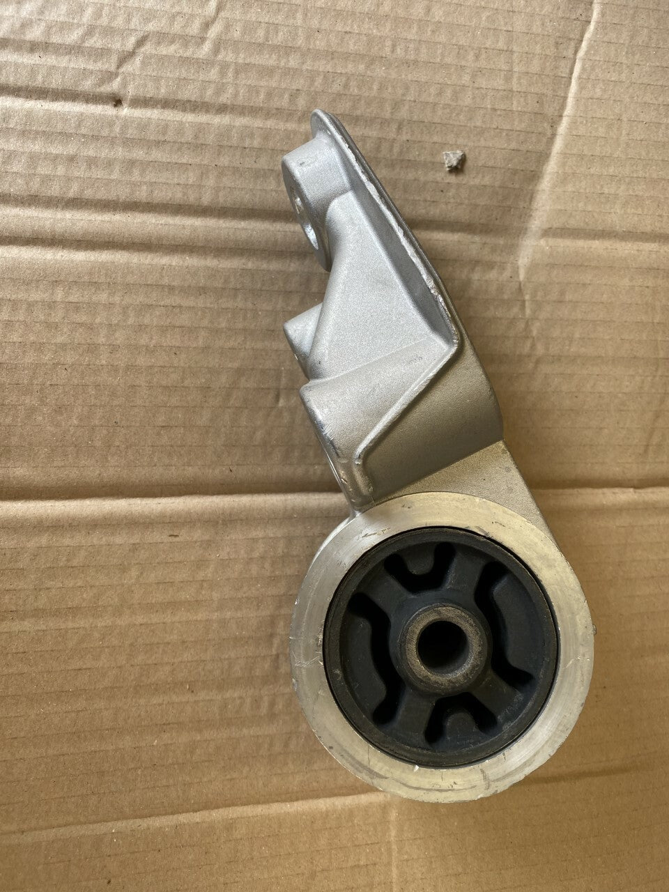 QH EMS8405 Suspension Control/Wishbone/Arm Bushing/Mount fits Audi Skoda VW