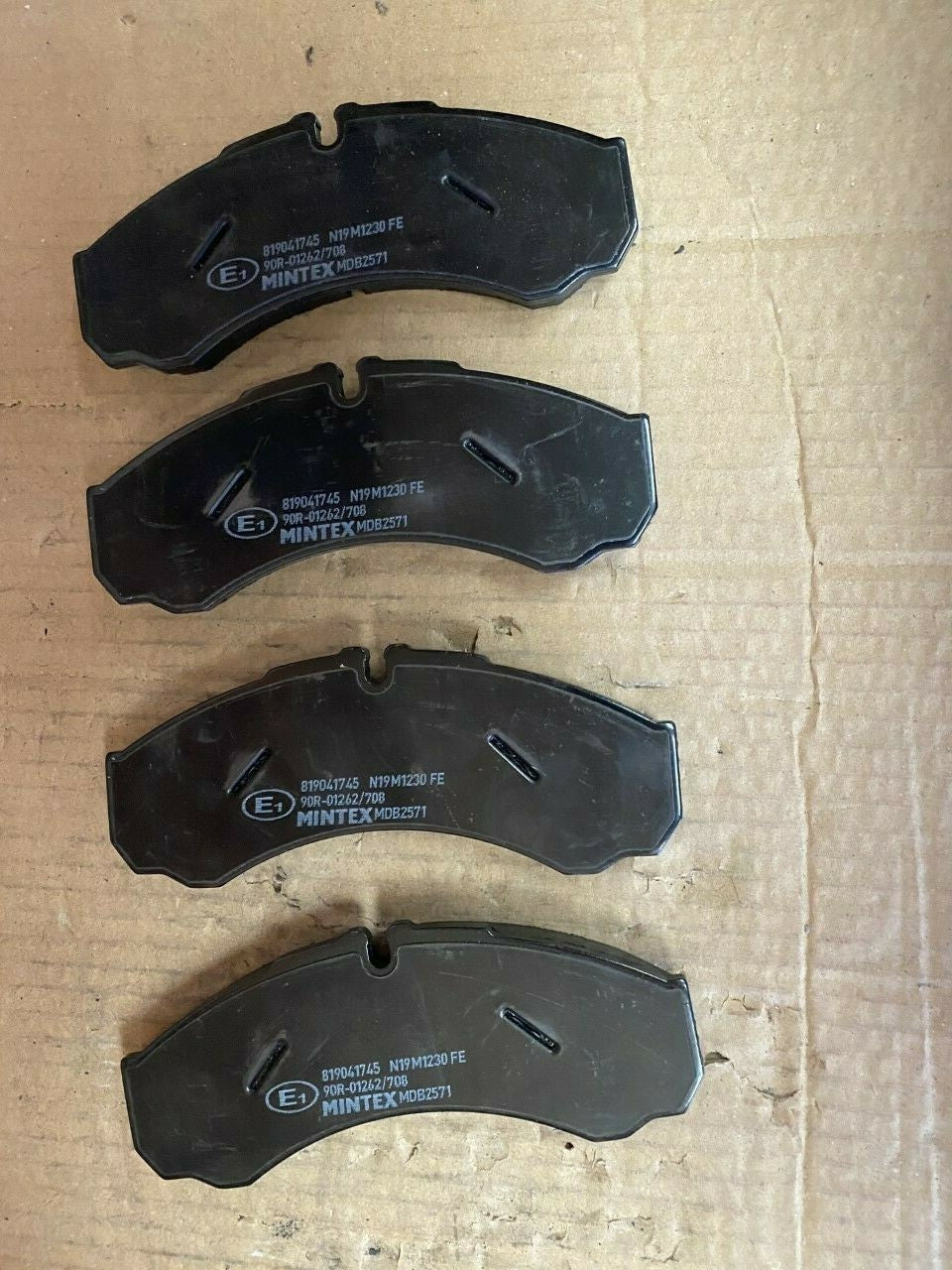 Mintex MDB2571 Front Brake Pad Set fits Iveco