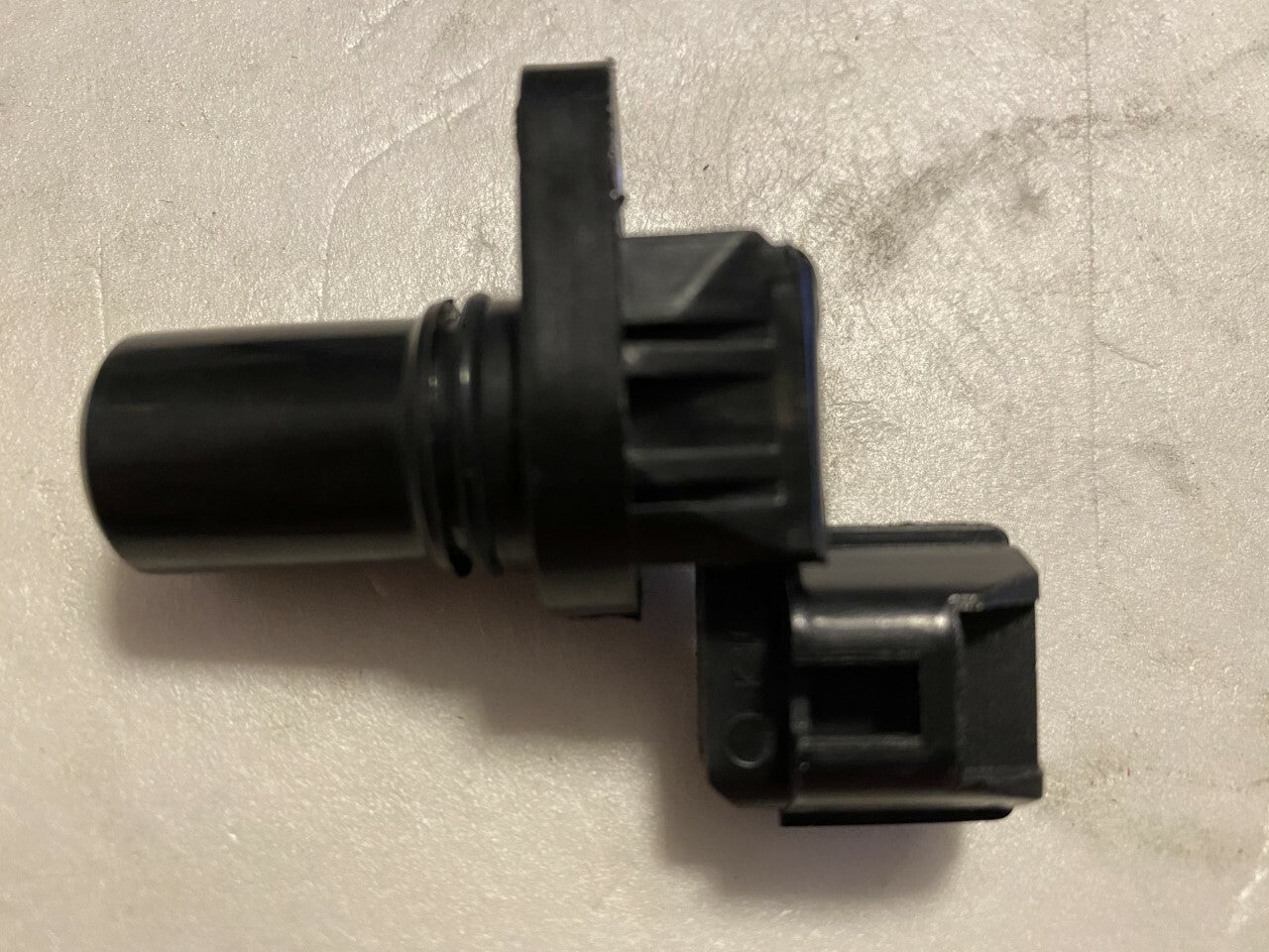 Fuel Parts CS1539 Camshaft Sensor