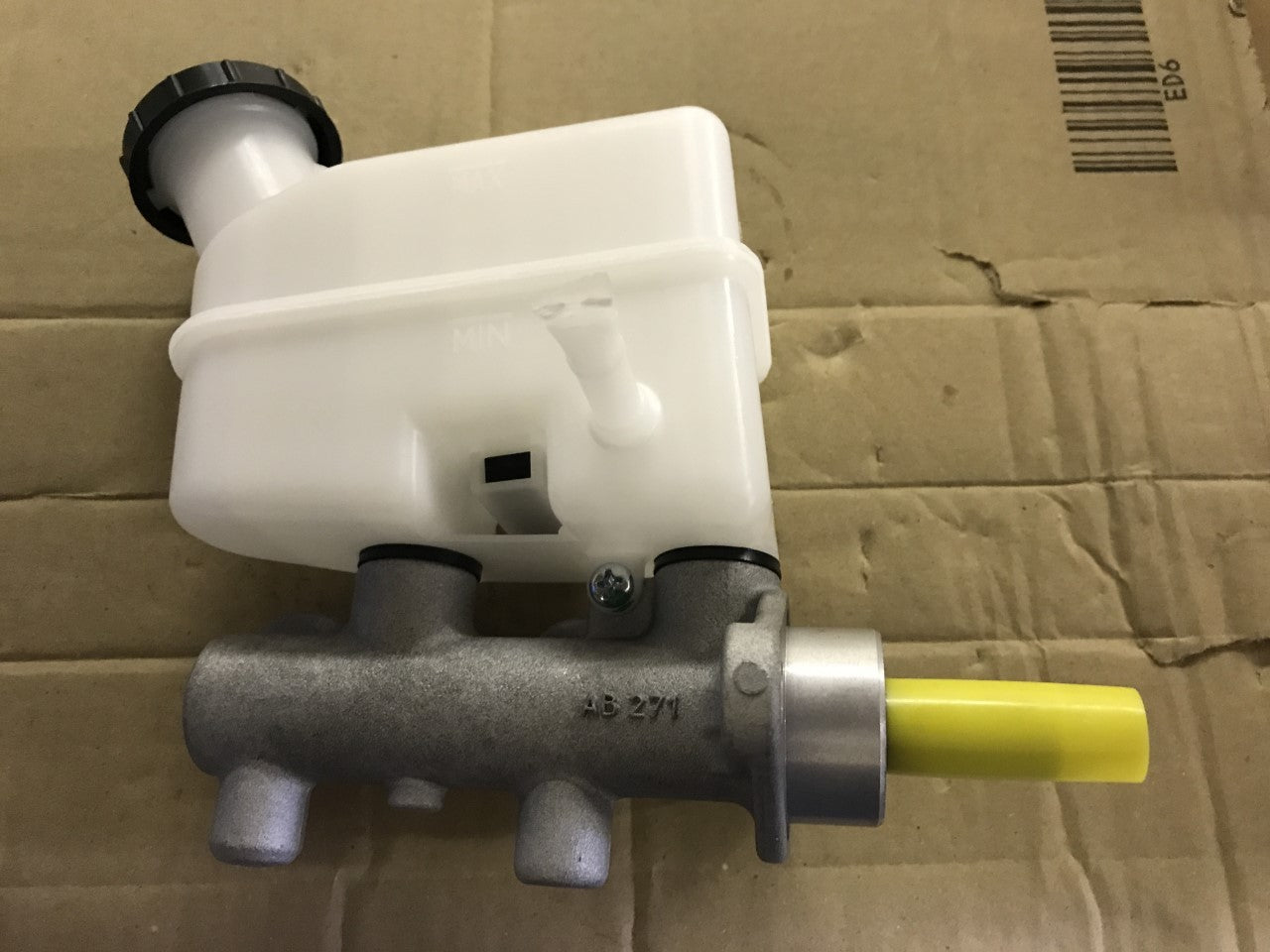 Brake Master Cyliner Hyundai Tucson Kia Sportage 04-10 68H16 Japko **New**