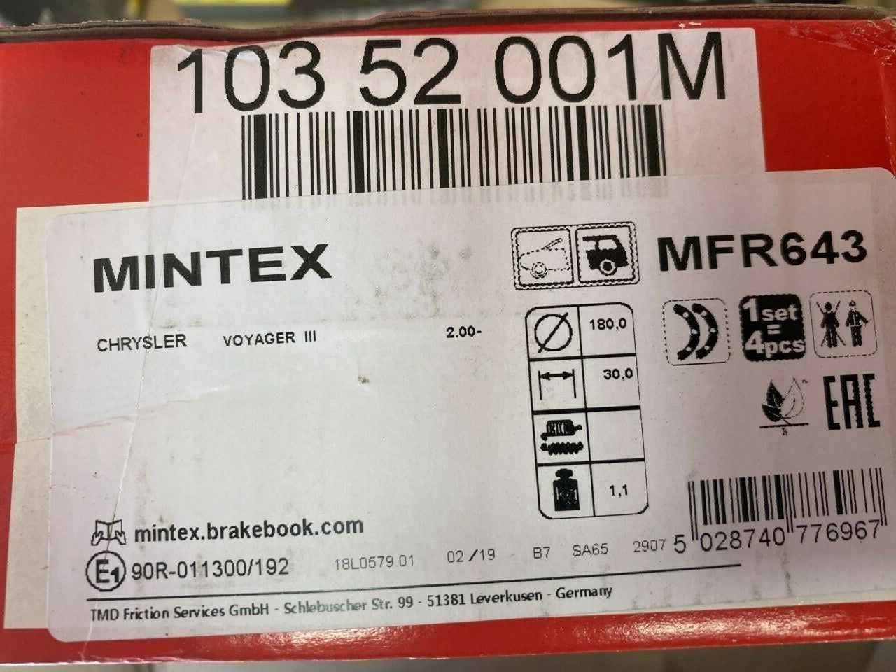 Mintex MFR643 Rear Brake Shoe Set fits Chrysler