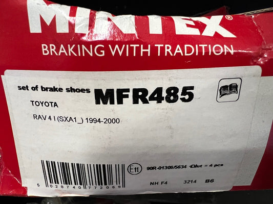 Mintex MFR485 Rear Brake Shoe Set fits Toyota