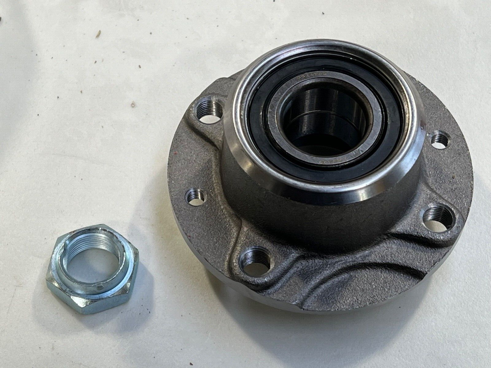 DWB736 QWB736 Rear Wheel Bearing fits Alfa Romeo 146 145 155 Fiat Lancia