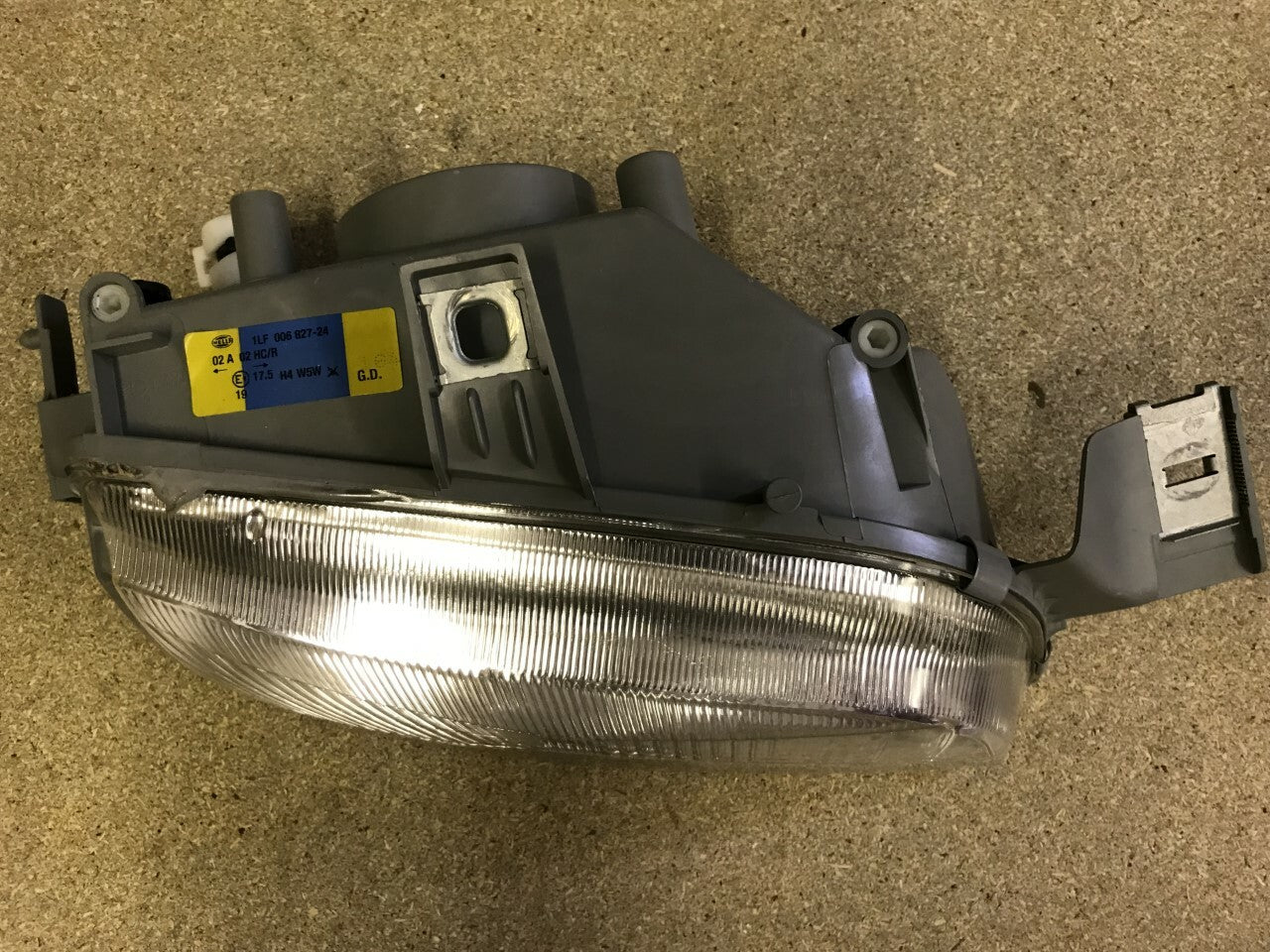 Headlight Fiat Punto MK1 Left Hand Passenger Side Near Side Hella 1LF 006 827231