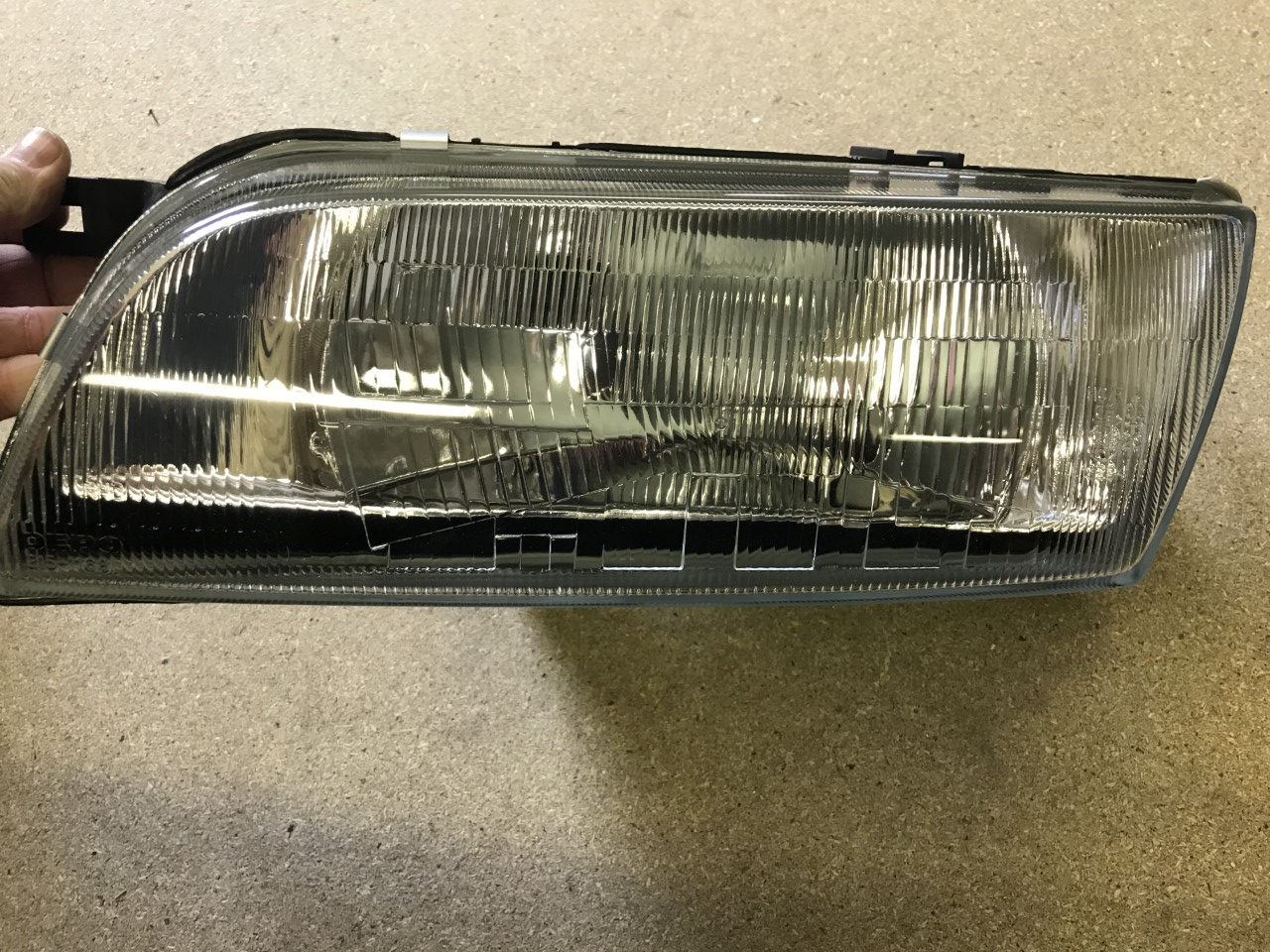 Headlight Lamp Near Side Left Hair Nissan Almera N15 1996-2000 215-1168L-RD-EM