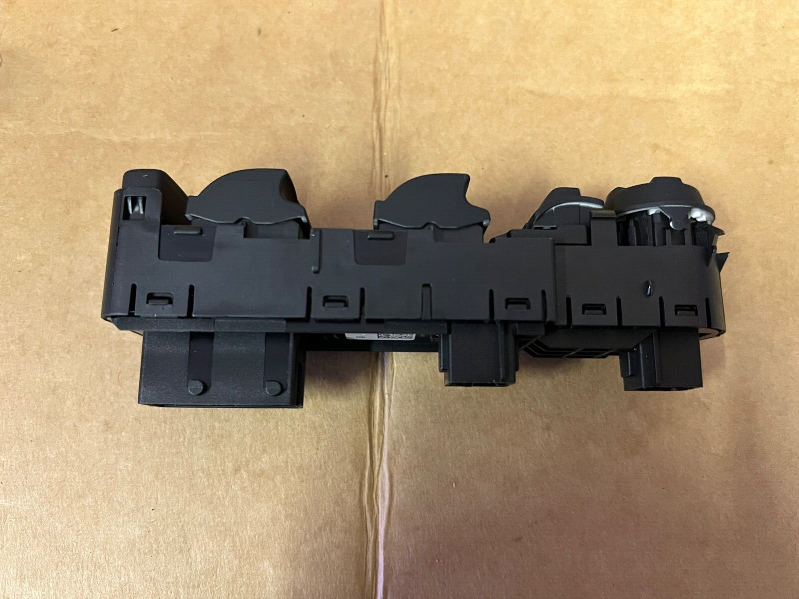 96788281 Genuine New Vauxhall Peugeot Citroen Window Switch