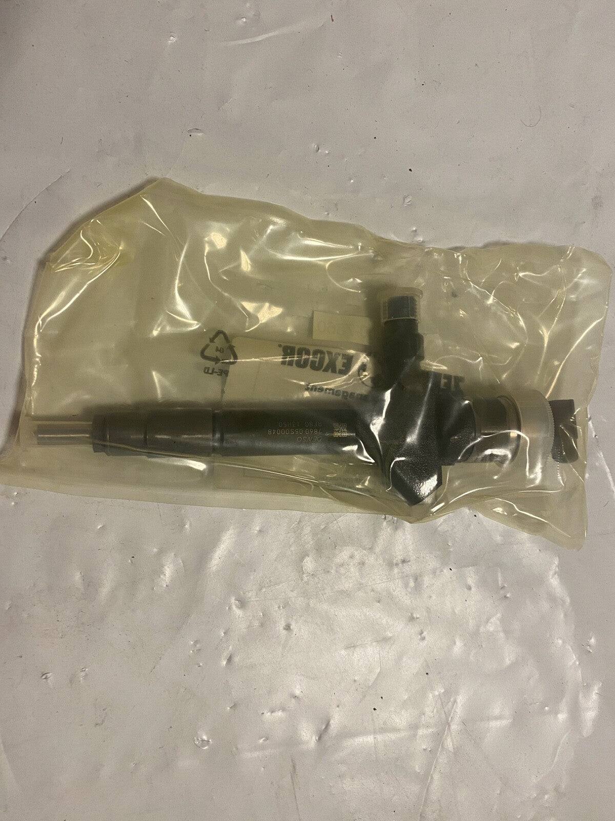 Denso 095000-7860 Fuel Injector fits Mazda 3 Mazda 5 Mazda 6