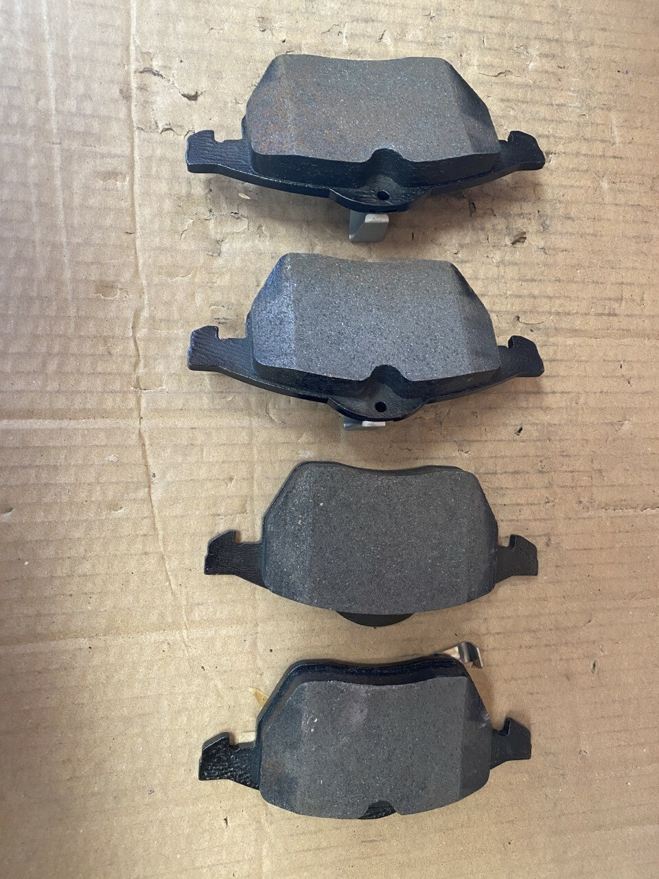 Mintex MDB1940 Front Brake Pad Set fits Saab