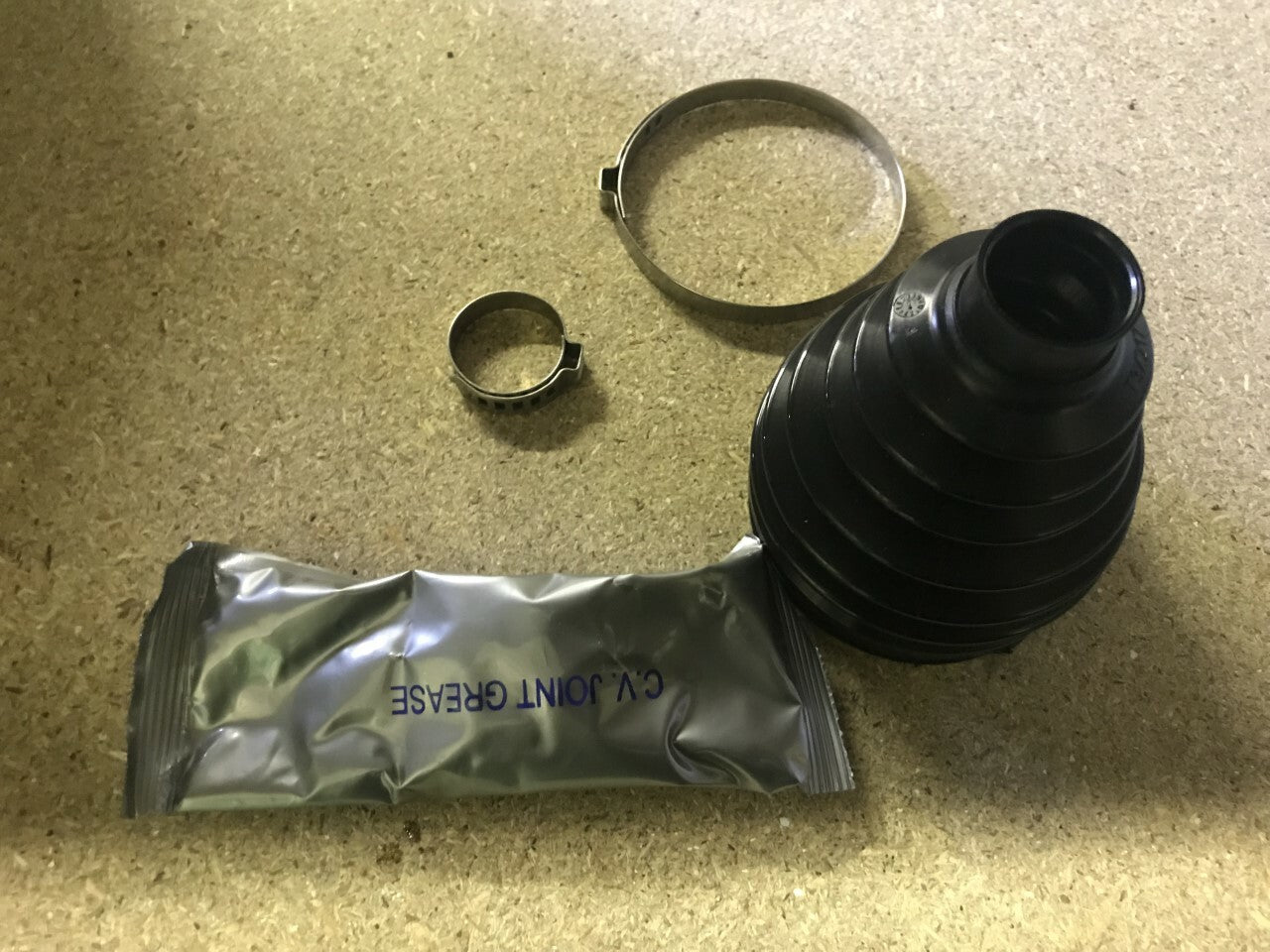 Blue Print ADM58170 CV Boot Kit Mazda 3 Mazda 5 Toyota Auris Avensis Corolla