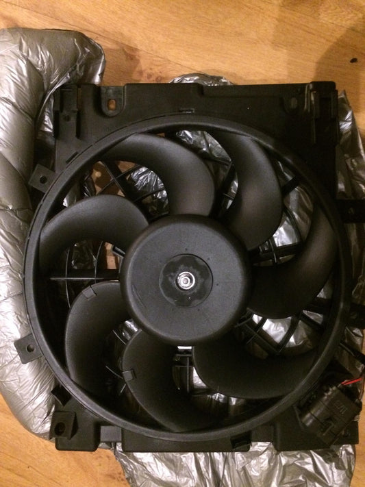Vauxhall Zafira B MK2 / Astra MK5 Cooling Fan GA200827 NEW BOXED