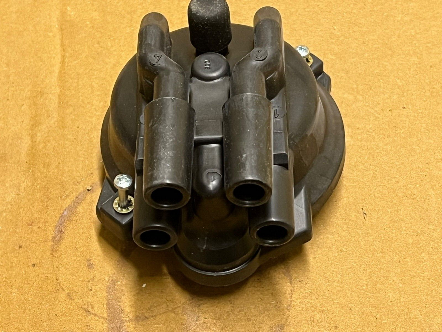 Intermotor 46933 Distributor Cap fits Mazda 626 Cronos Eunos