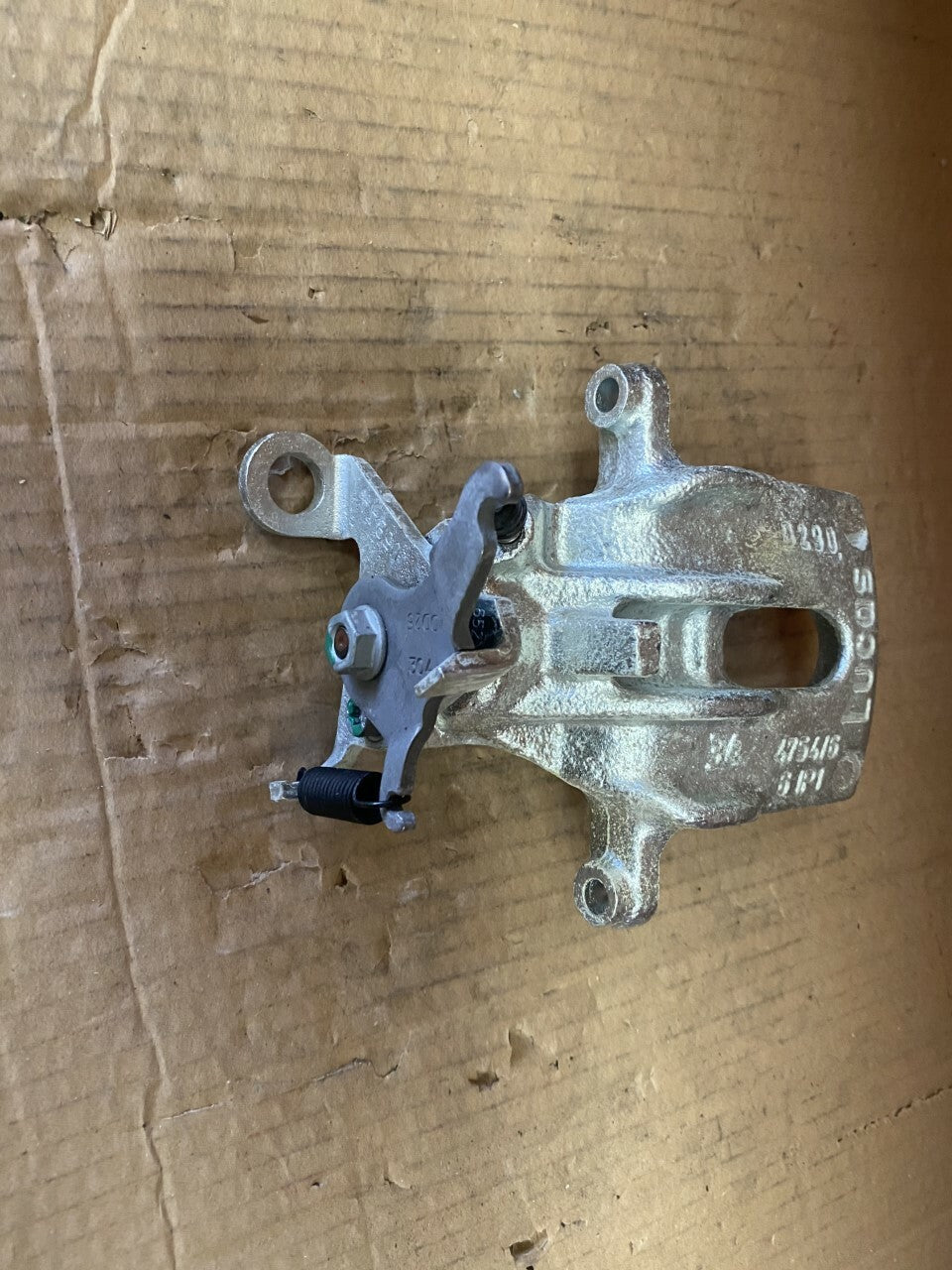 Mintex MBC1032R CA1764R Brake Caliper Right Hand fits Ford