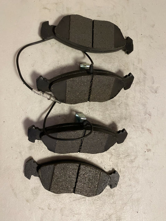 Bosch 0986461764 Front Brake Pad Set