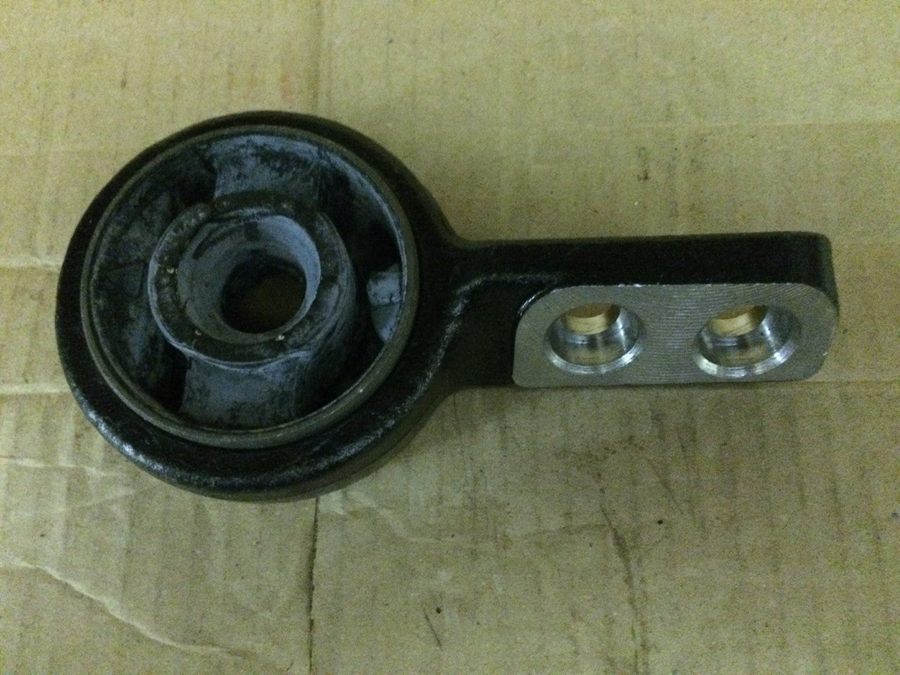 Front Left Hand Wishbone Bush BMW 3 Series E30 Z1 Opel Calibra VW Passat F8-6105