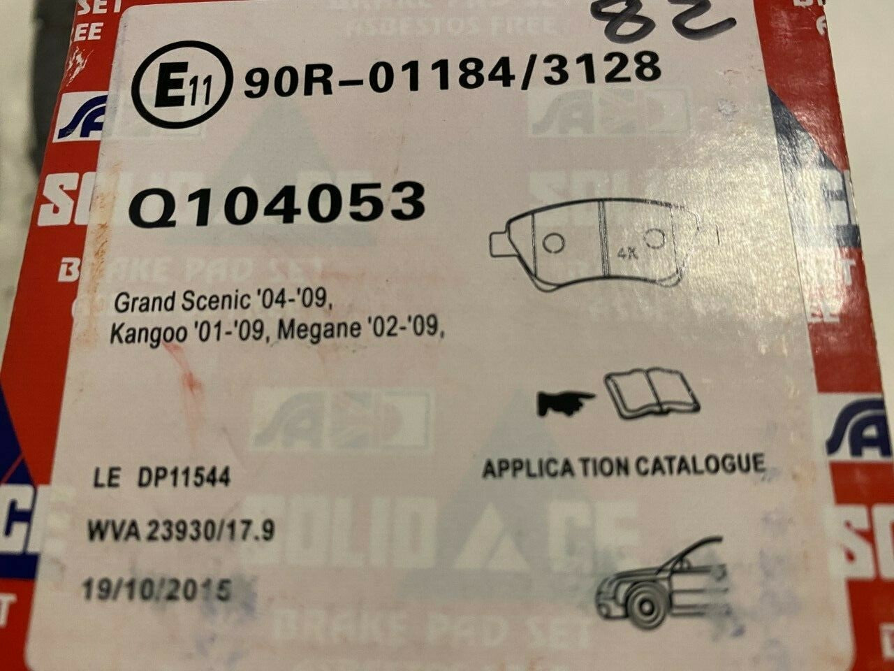 Solid Auto Q104053 Front Brake Pad Set