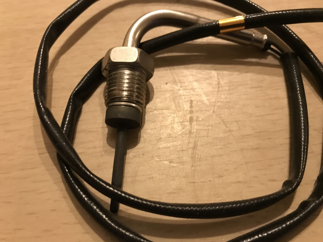 Exhaust Gas Temperature Sensor Skoda Octavia Superb Yeti Bettle VW100JEWE 95067