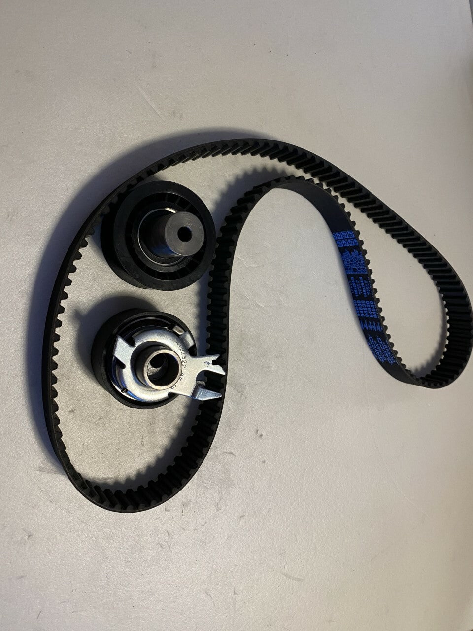 Dayco KTB695 Timing Belt Kit fits VW Volkswagon