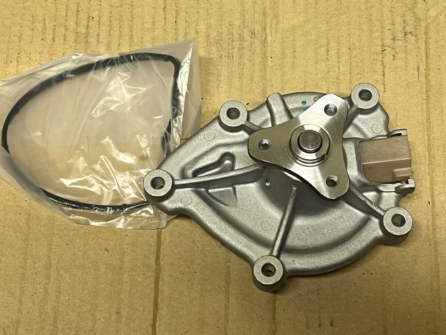 Circoli 201540071 Water Pump fits Citroen Mini Peugeot BMW