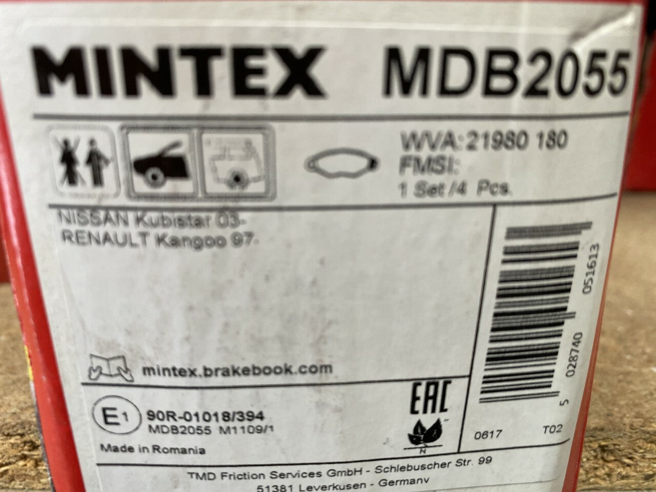 Mintex MDB2055 Front Brake Pad Set fits Nissan Renault BMW