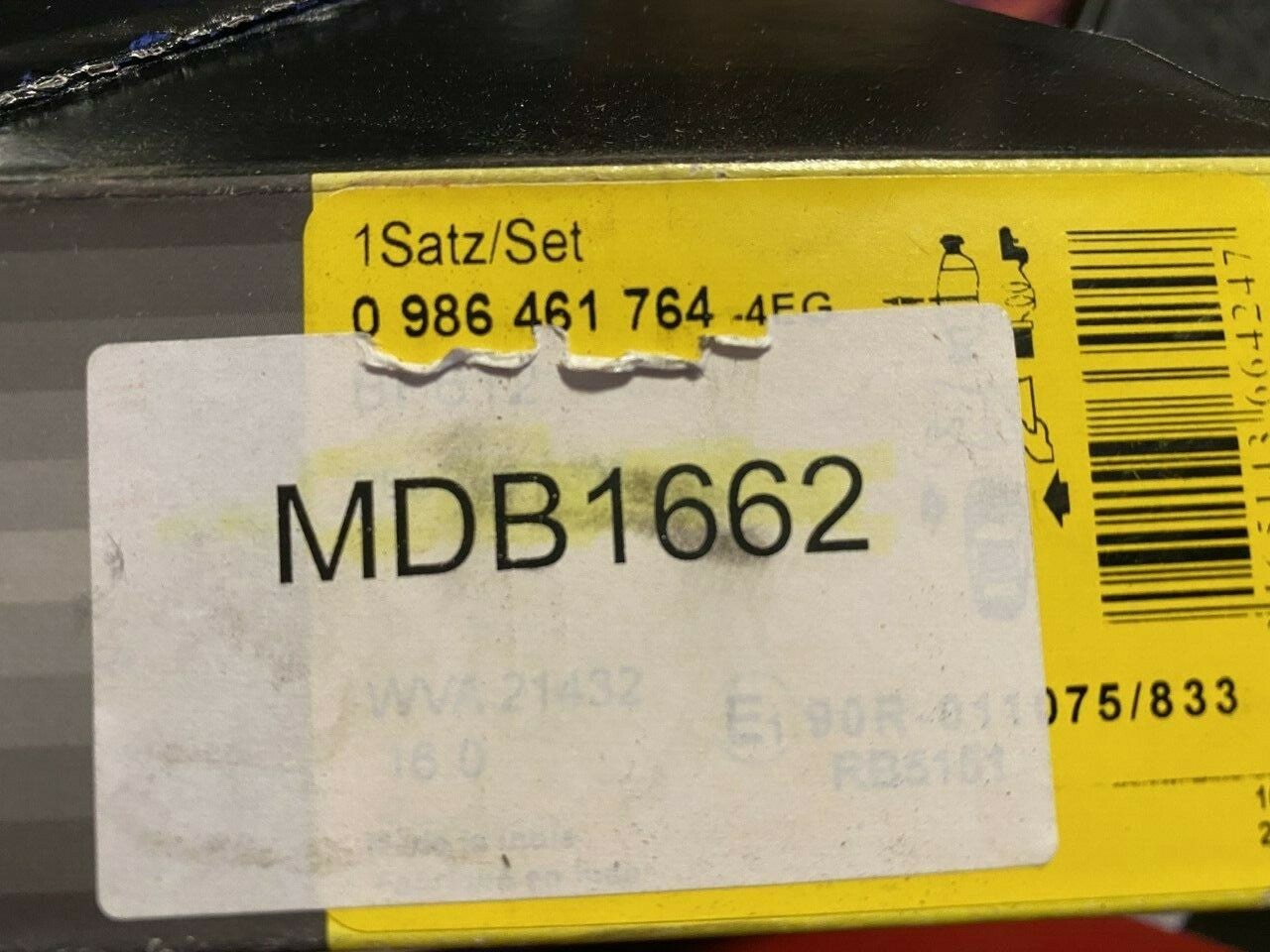 Bosch 0986461764 Front Brake Pad Set