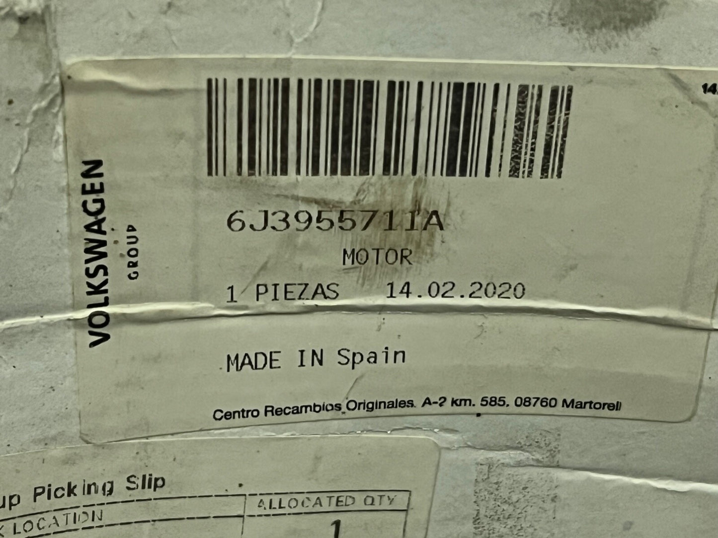 Genuine Seat 6J3955711A fits Seat Audi VW 6J Rear Wiper Motor