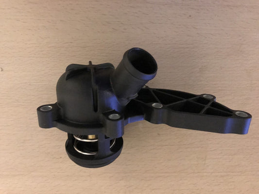 Thermostat Housing Audi A4 A6 A8 Quattro Allroad 862021688 New