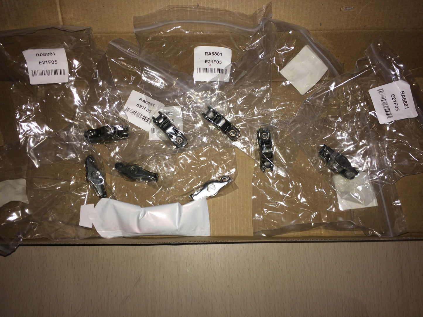 Exhaust Camshaft Kit for Audi Seat Skoda VW 2.0 TDi Quattro Allroad CS9612K NEW