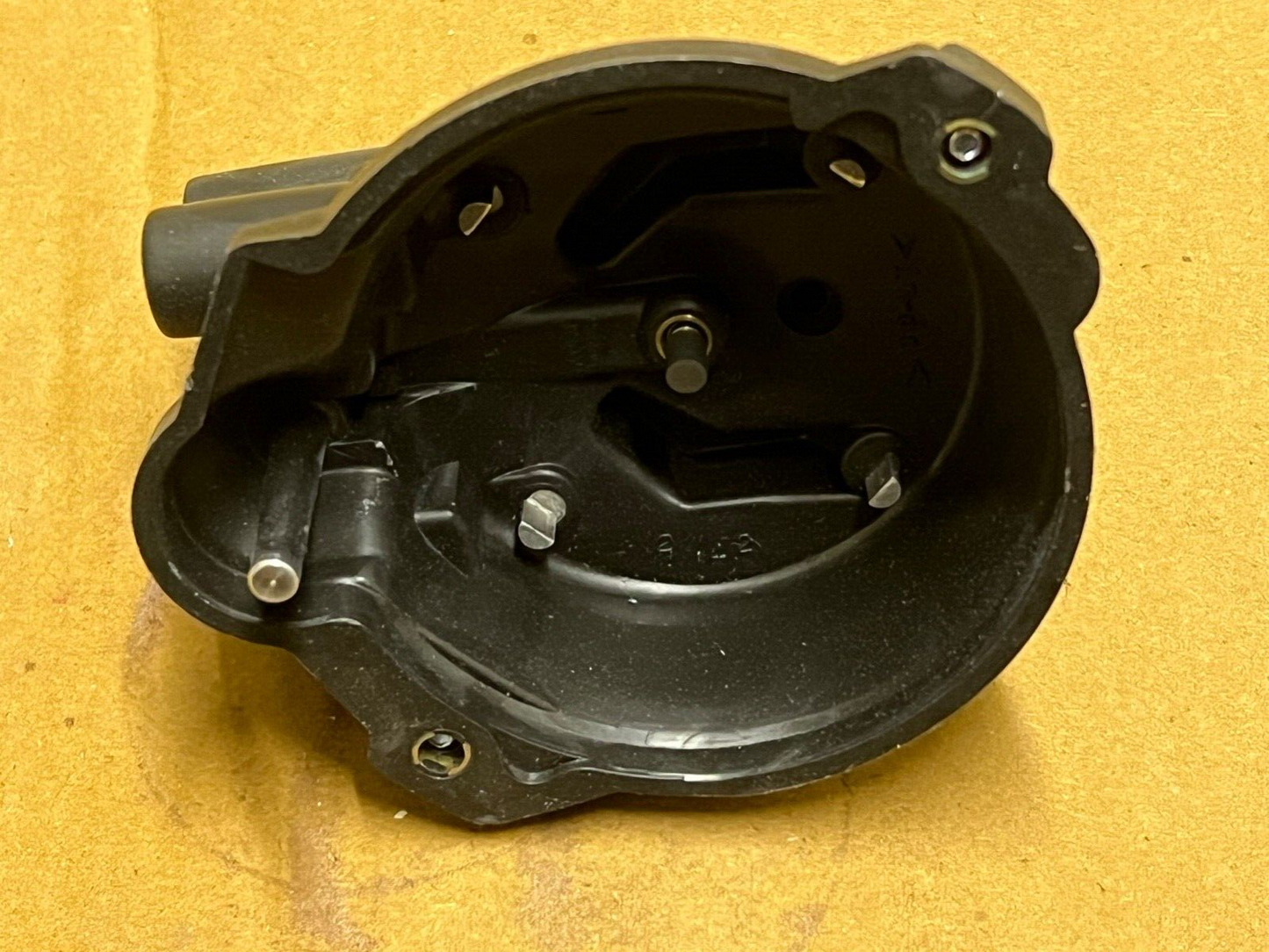 Intermotor 46933 Distributor Cap fits Mazda 626 Cronos Eunos