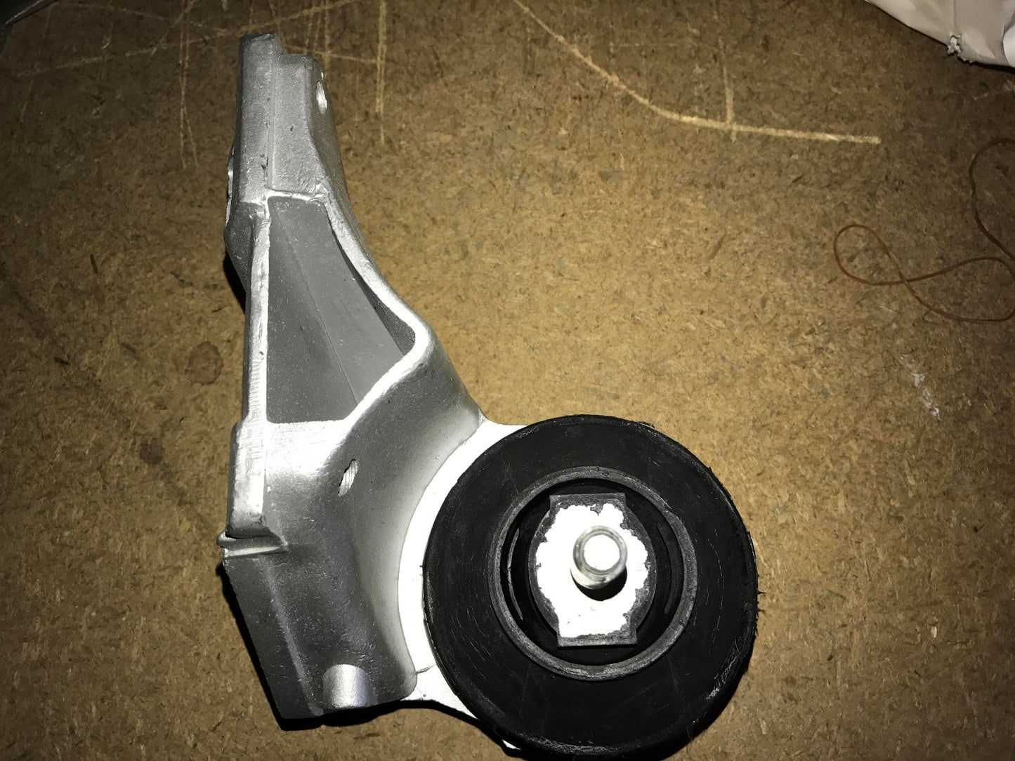 Front Engine Mount Audi 100 90-94 Audi A6 94-97 incl Quattro Mapco 36846