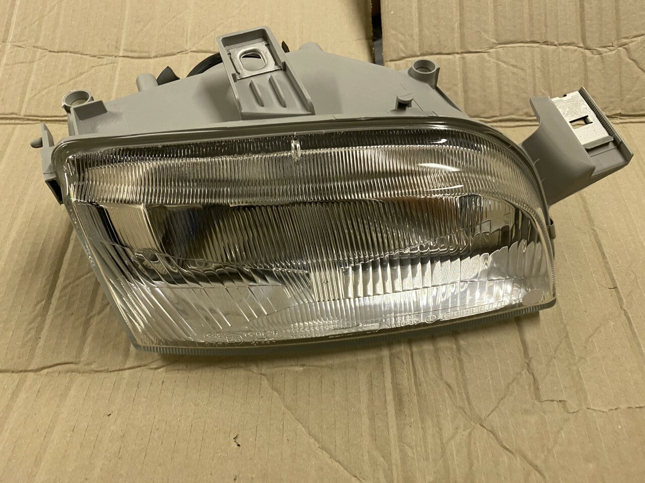 Magnetti MHL652 Off Side Right Hand Headlight Lamp fits Fiat Punto