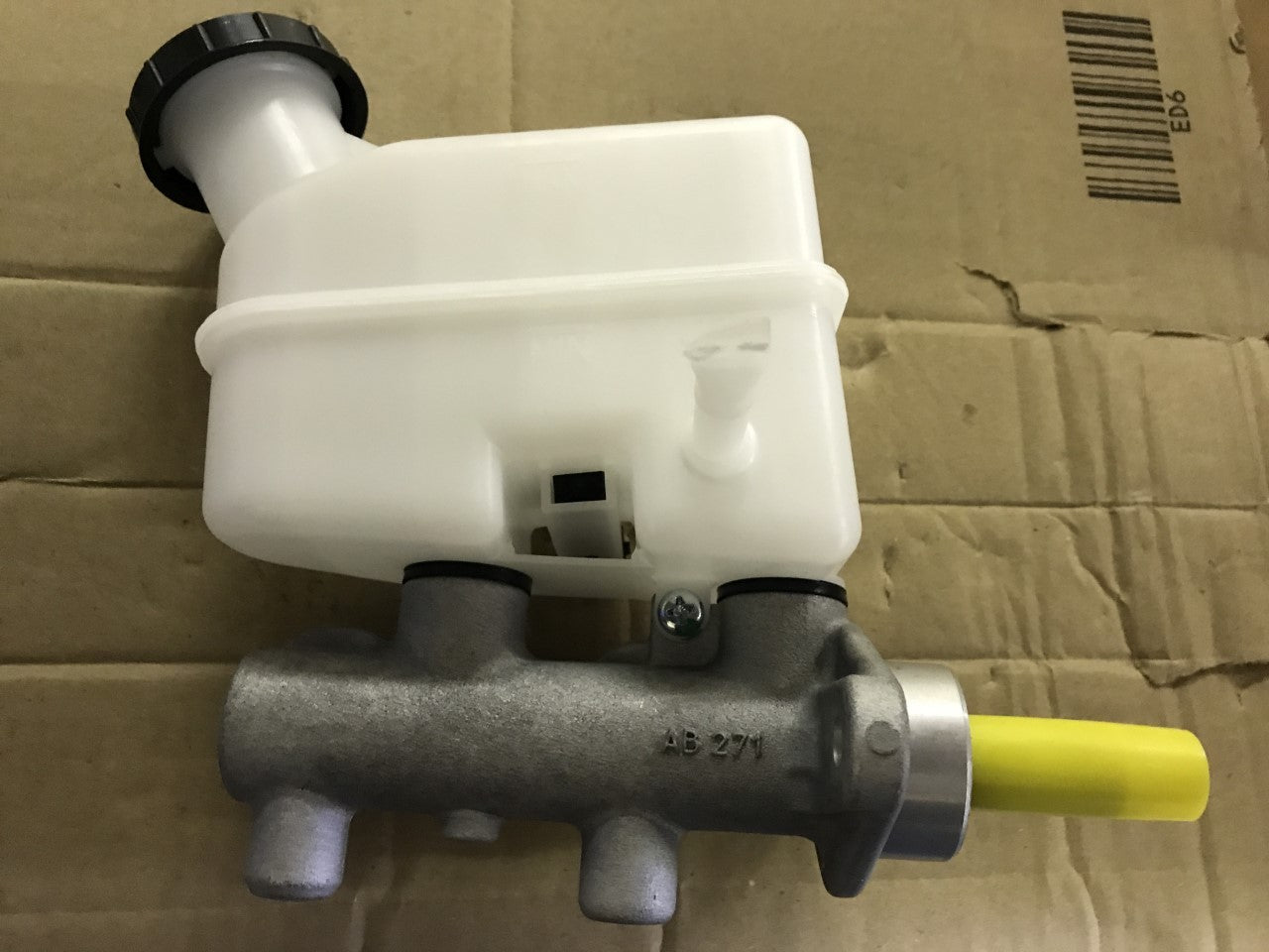 Brake Master Cyliner Hyundai Tucson Kia Sportage 04-10 68H16 Japko **New**