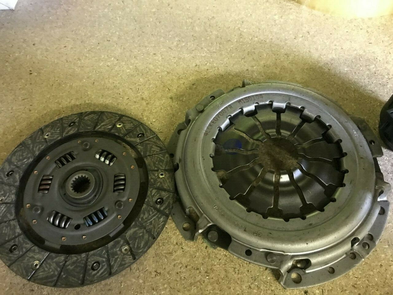 Mazda 2 Mazda 2 Series Solid Auto M210075 Clutch Kit