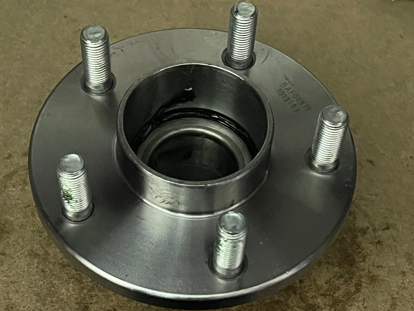 DWB1306 Wheel Bearing fits Ford Tourneo Connect Transit Connect