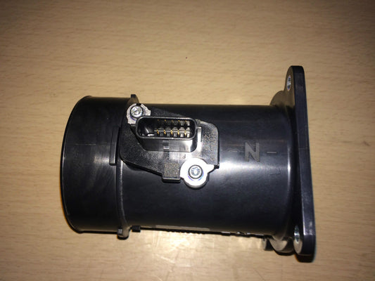 Air Flow Meter MAF Sensor fits Nissan Patrol Primera P12 W12 X Trail  ADN174207C