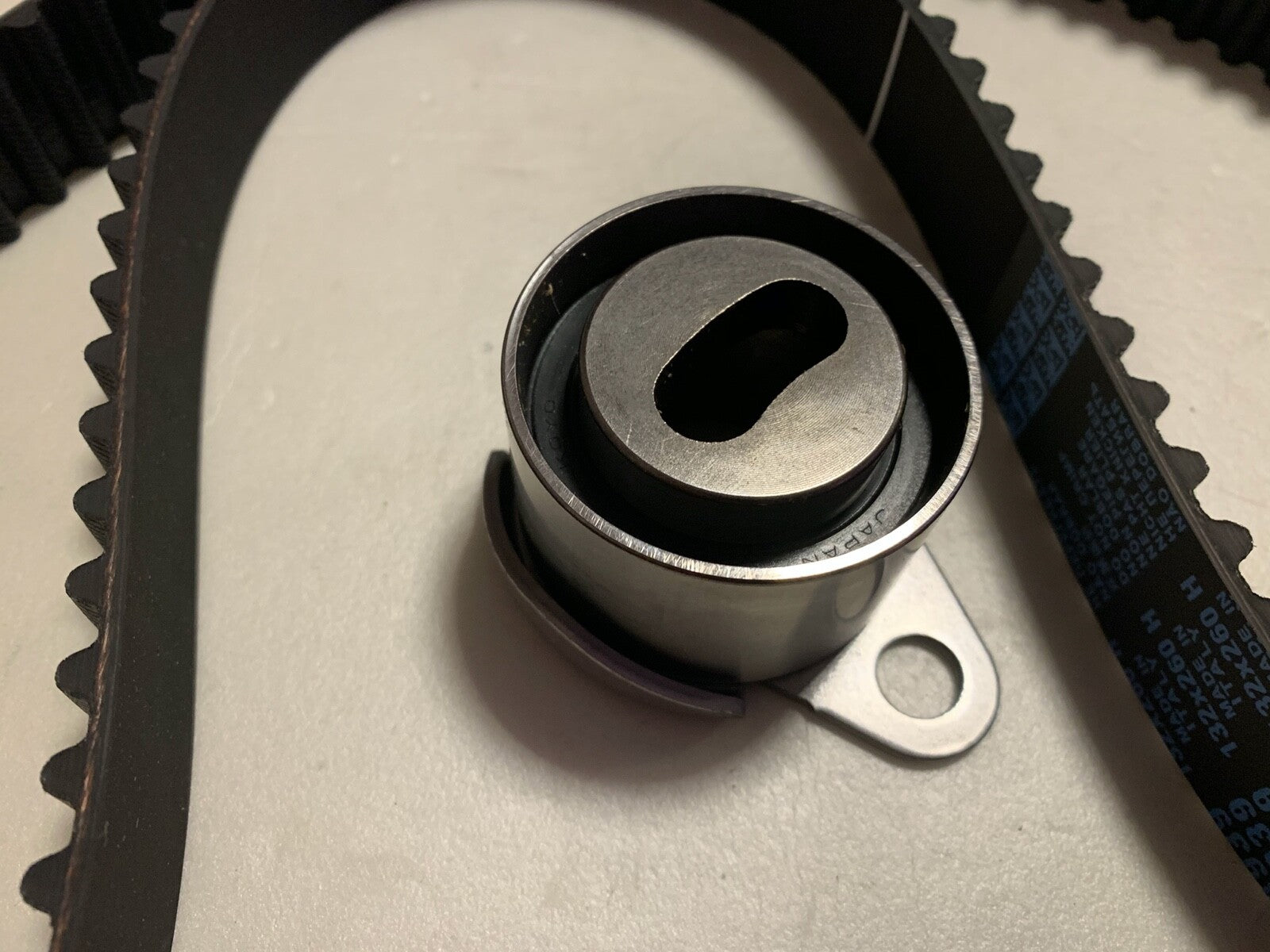 Dayco KTB298 KDD-538 Timing Belt Kit fits Mitsubishi