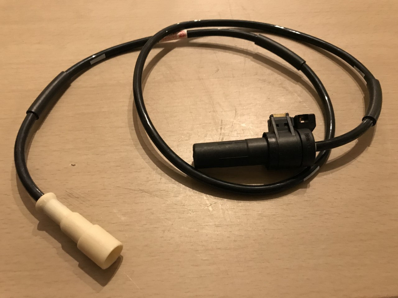 Febi Rear ABS Sensor Wheel Sppped Sensor Vauxhall Corsa Tigra Corsavan 26209