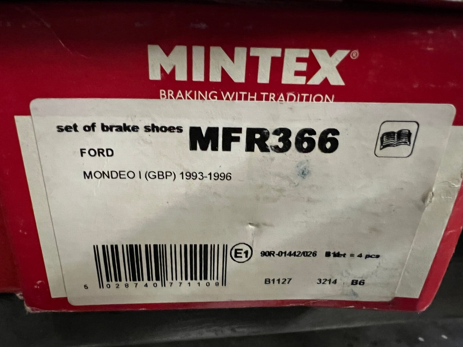 Mintex MFR366 Rear Brake Shoe Set fits Ford