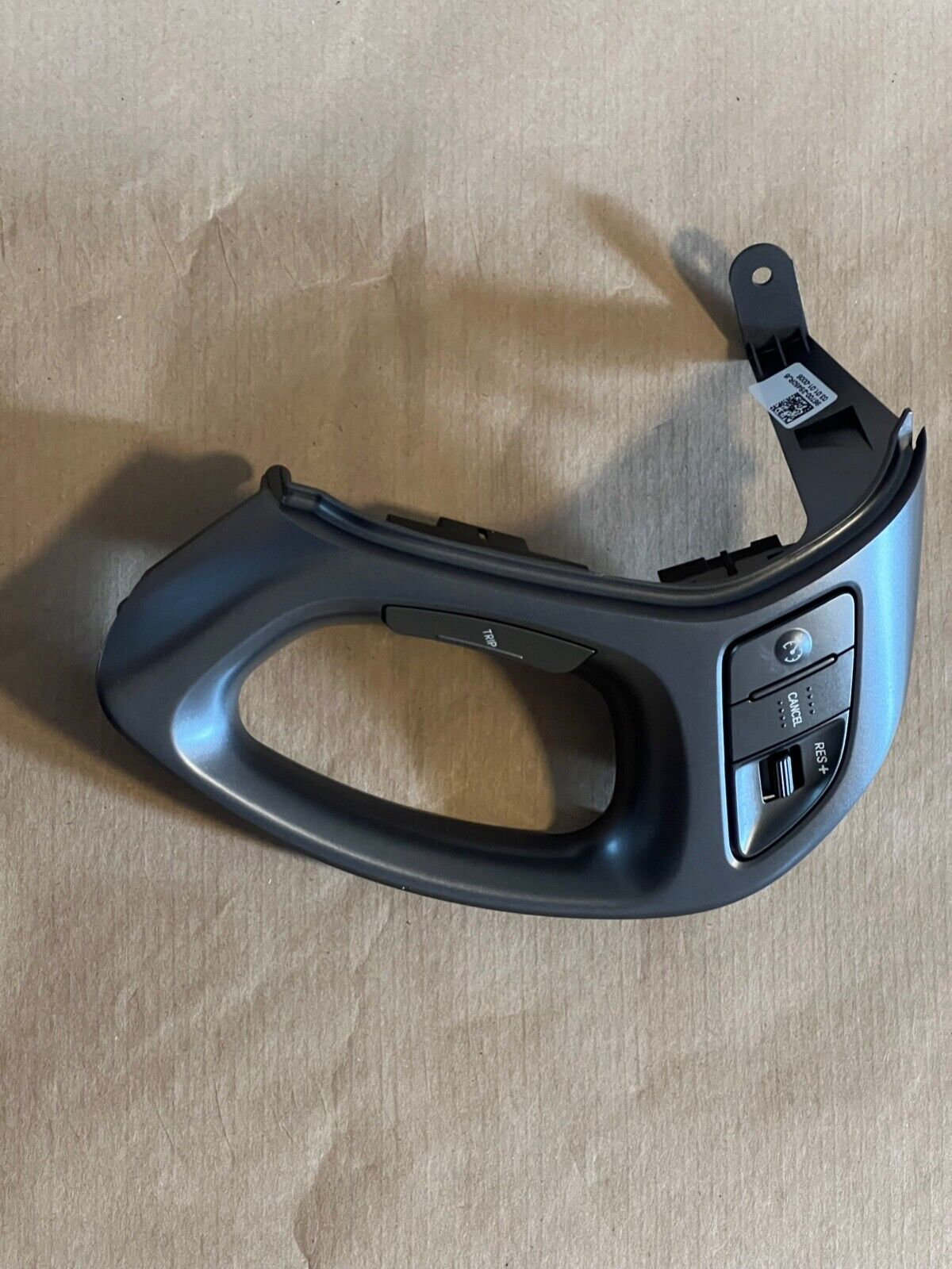 HYUNDAI IX35 MK2 STEERING WHEEL MULTIMEDIA CONTROL SWITCHES 967002S305RJ5 New